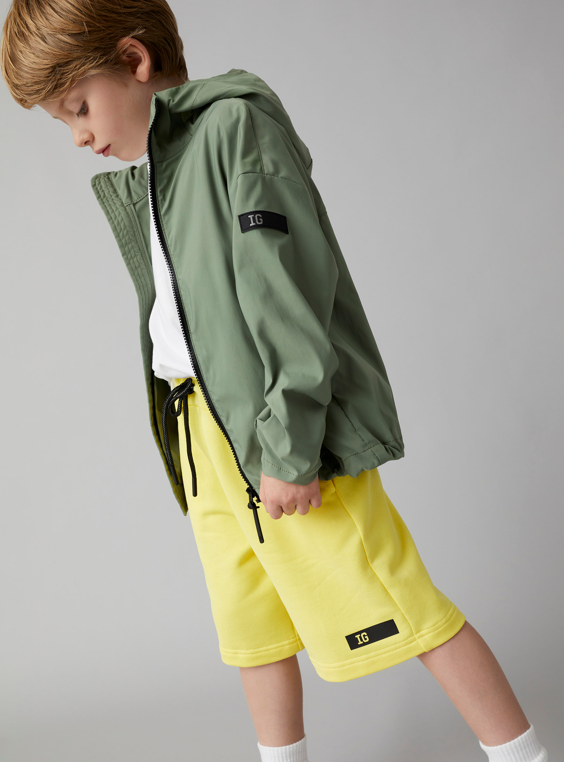Bermuda in felpa con coulisse giallo - Giallo | Il Gufo