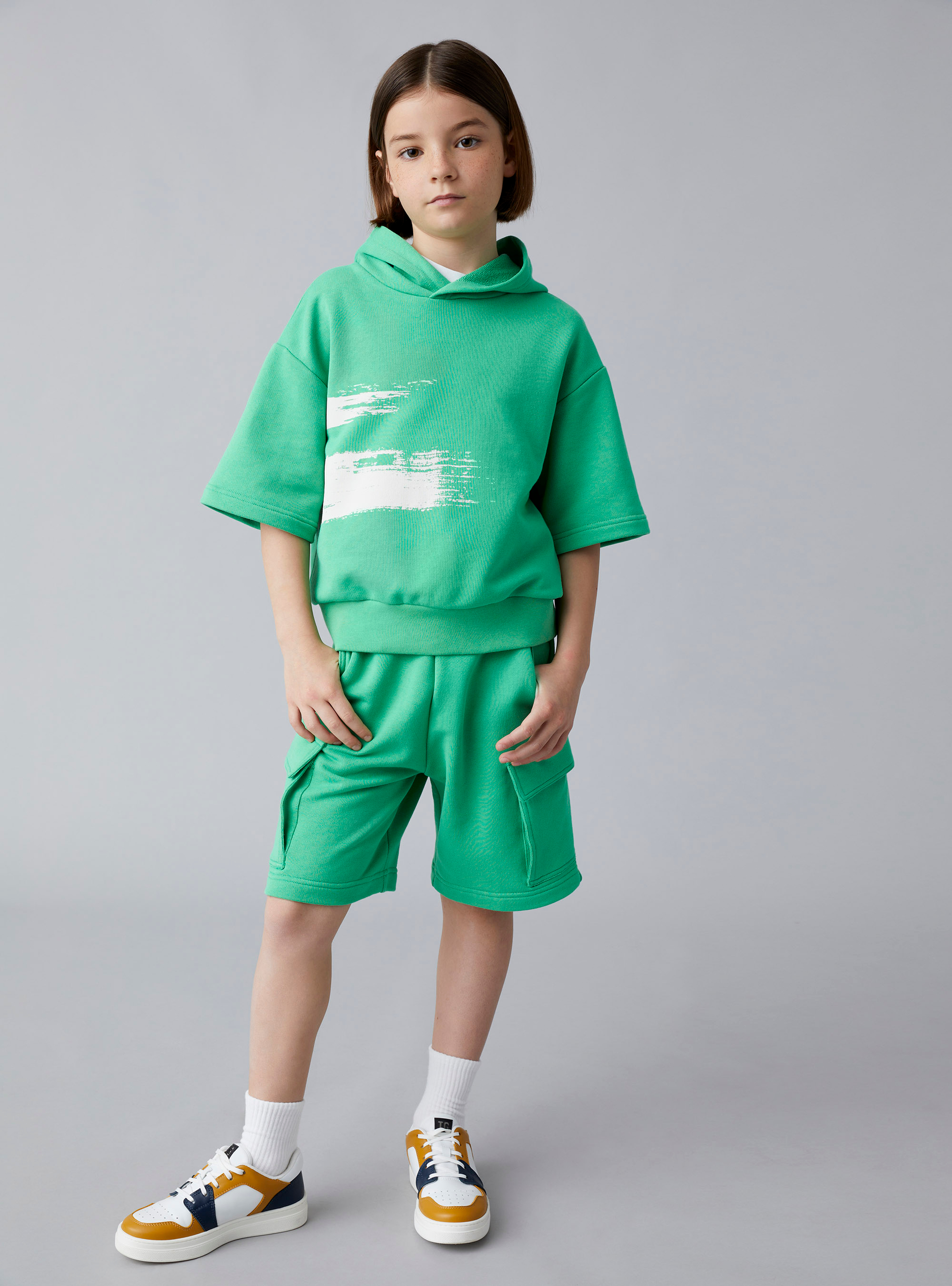 Cargo-style bermuda shorts in lime-green fleece - Green | Il Gufo