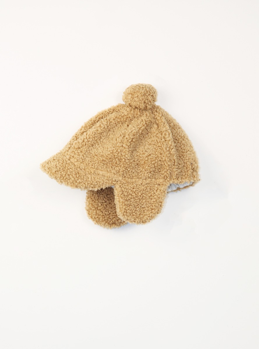 Curly fabric cap with ear flaps - Accessories - Il Gufo