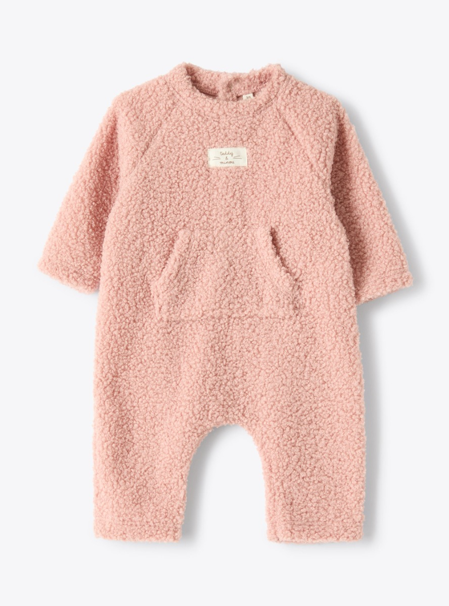 Strampelanzug aus Bouclé mit Kängurutasche - Rose | Il Gufo