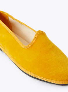 Velvet slippers - Yellow | Il Gufo