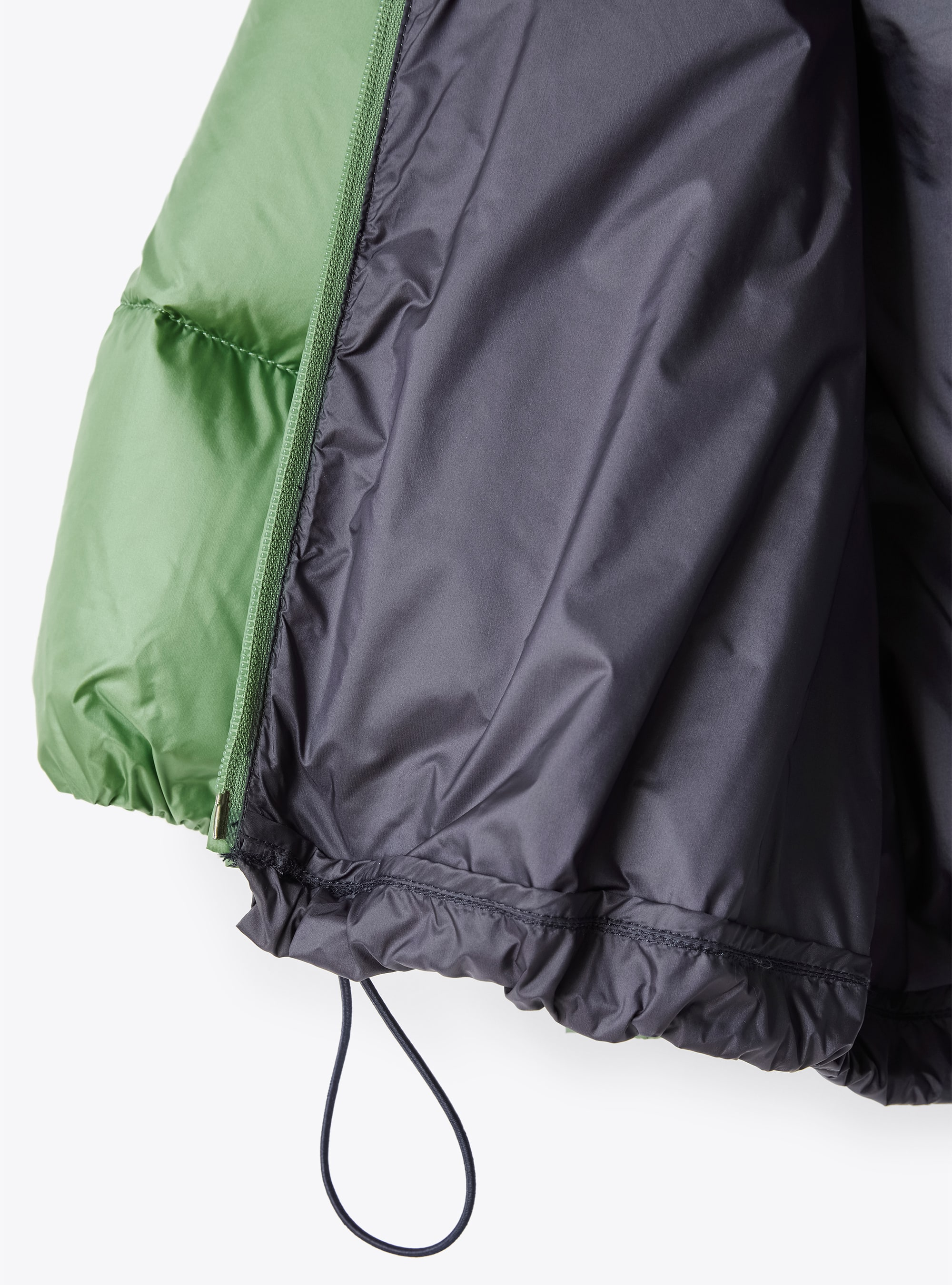 Grüne Daunenjacke mit Kapuze aus Teddyplüsch - Grün | Il Gufo