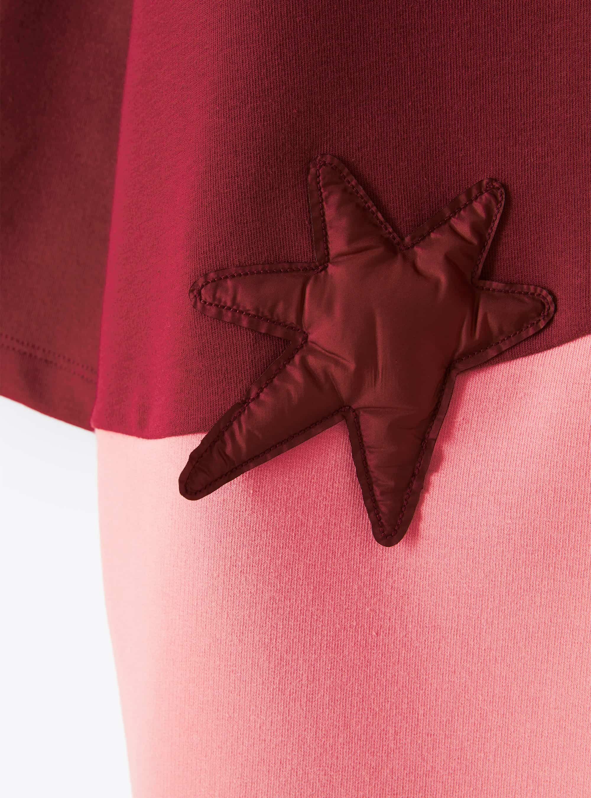 Robe à blocs de couleur avec étoiles - Bordeaux | Il Gufo