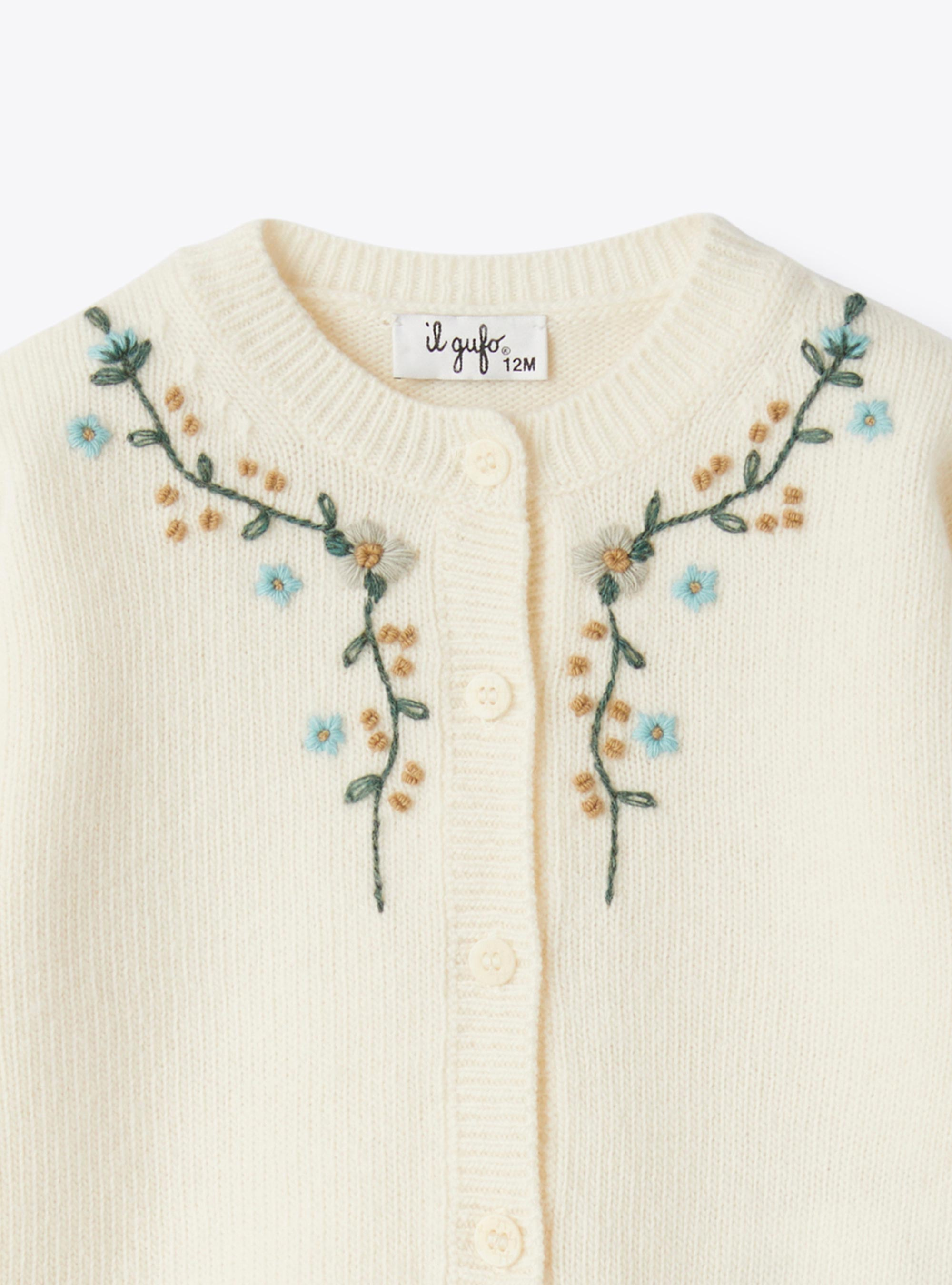 Wool cardigan with embroidery - White | Il Gufo