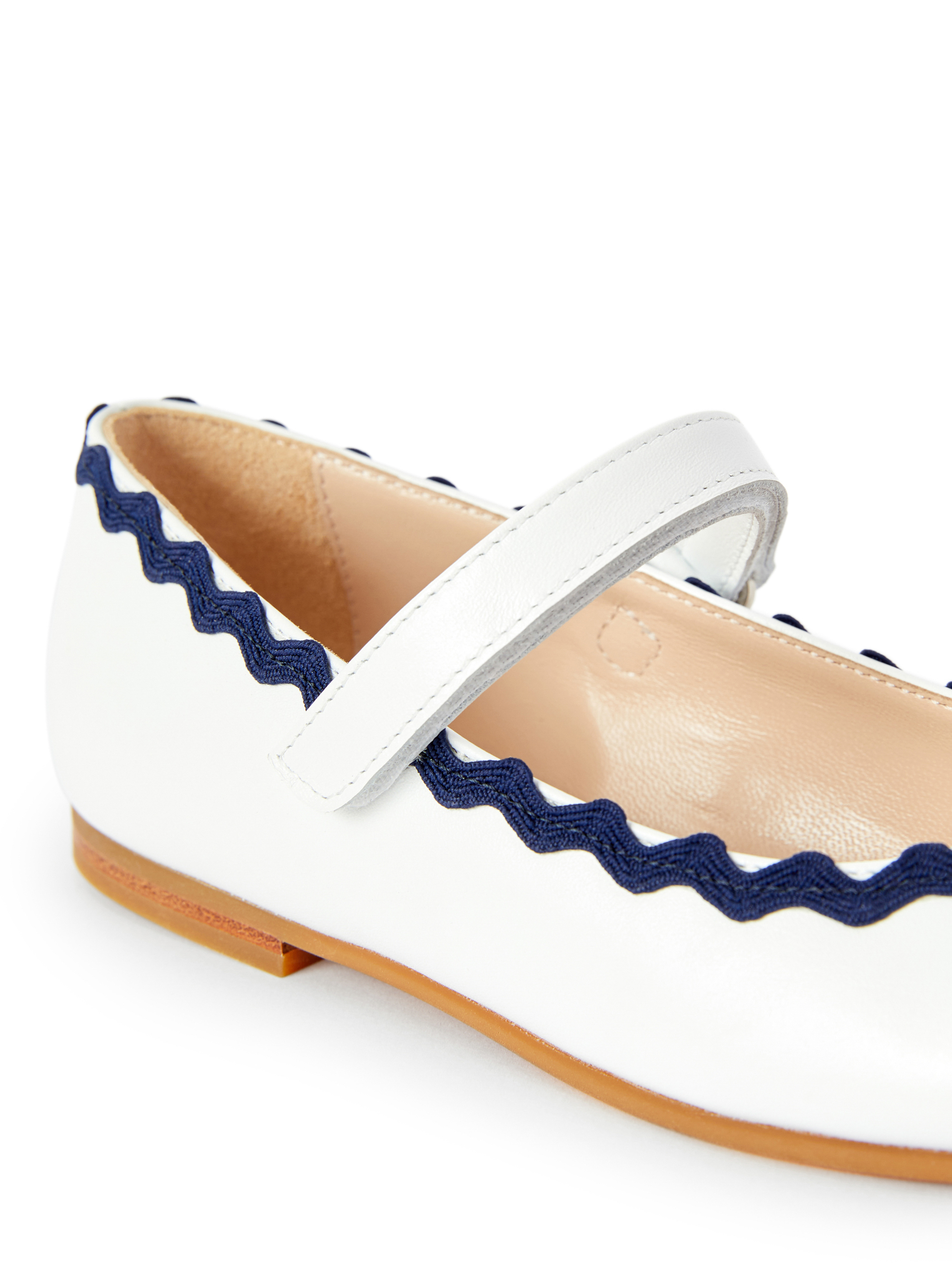Chaussures plates blanches avec profilé bleu - Blanc | Il Gufo