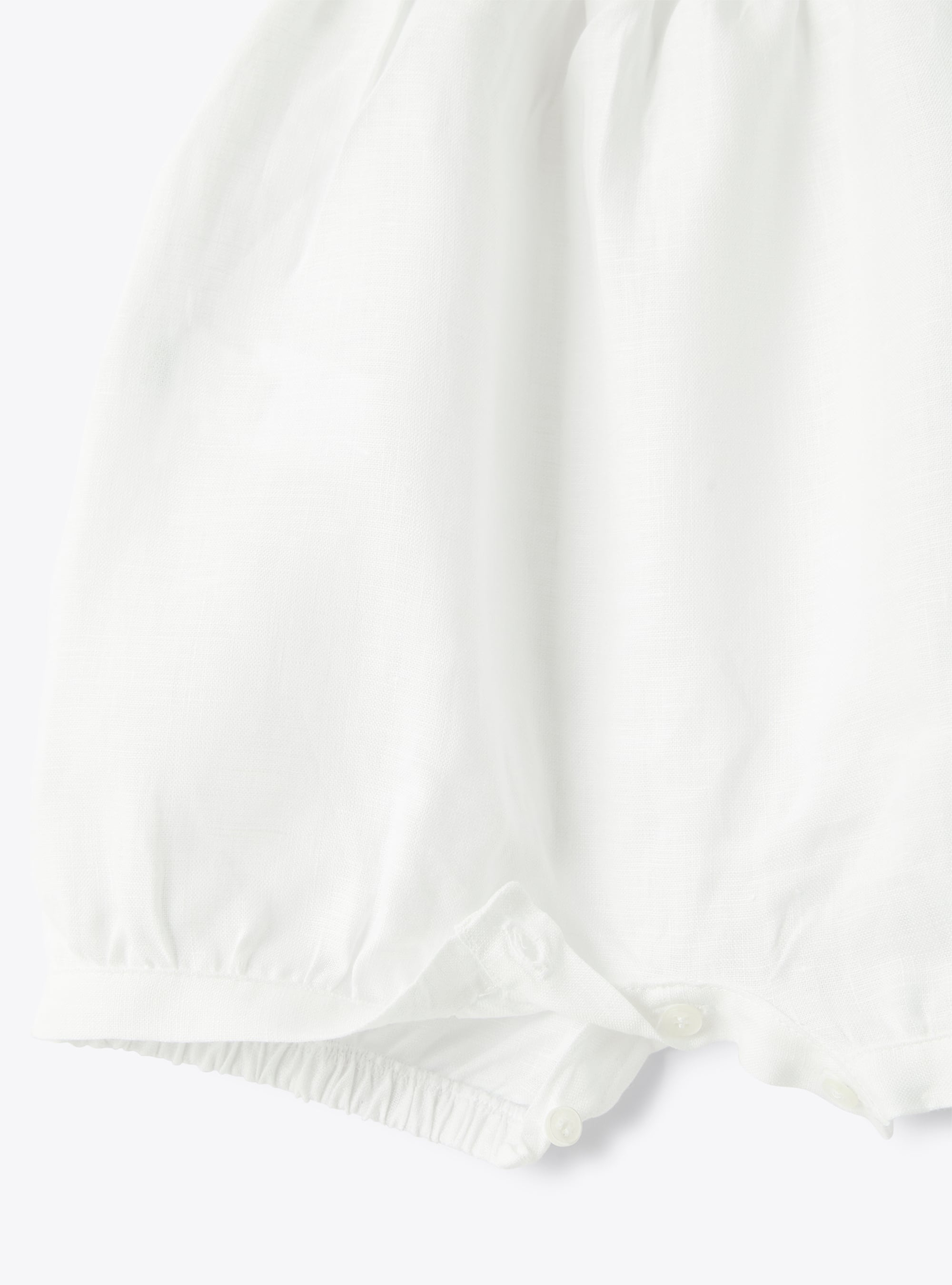 Romper suit in linen with floral embroidery - White | Il Gufo