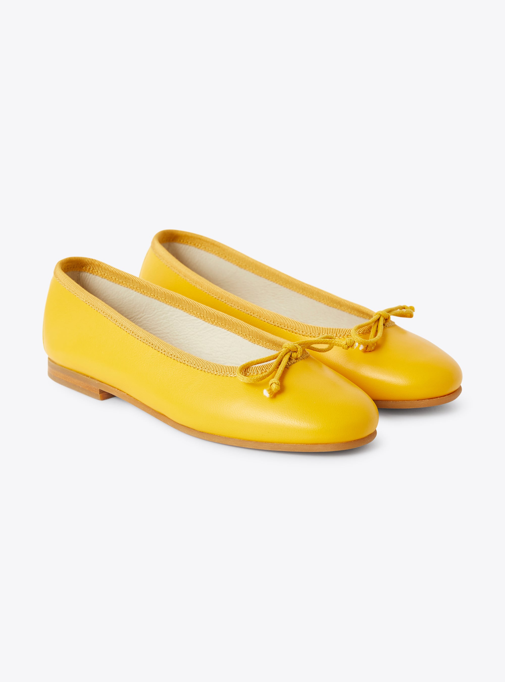Ballet flat in plain sunshine-yellow leather - Shoes - Il Gufo
