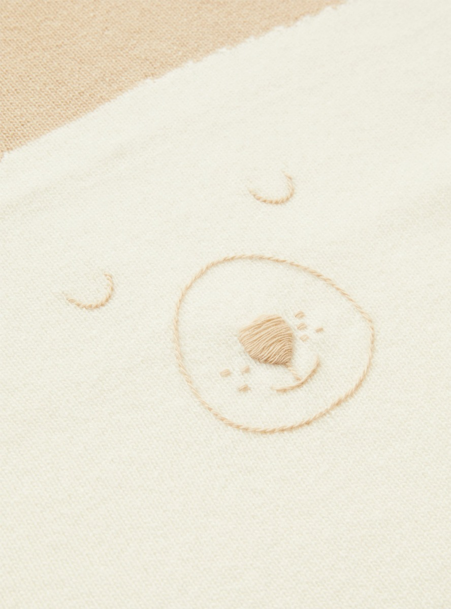 Knitted blanket with teddy-bear detail - White | Il Gufo