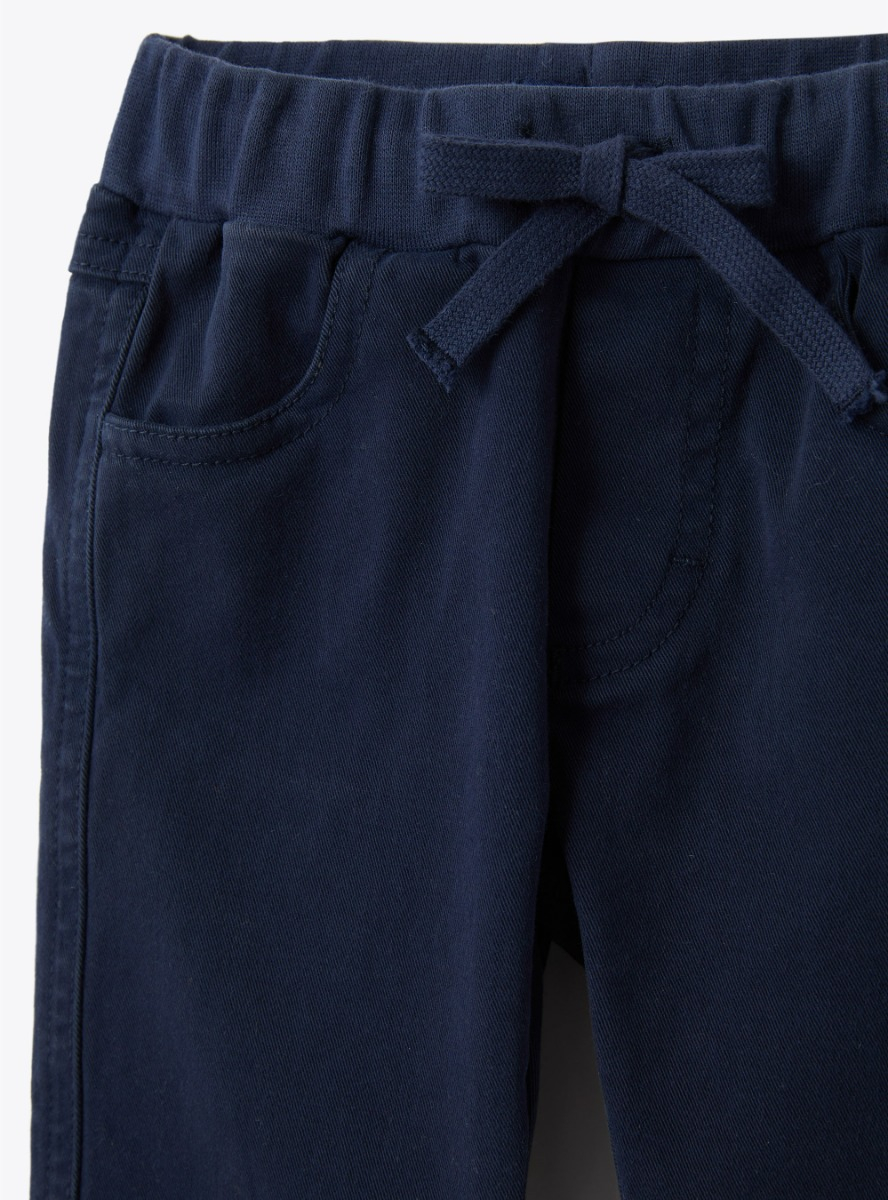 Trousers in stretch gabardine with a drawstring - Blue | Il Gufo