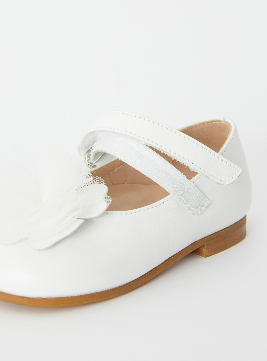 Ballerina baby con fiore in tulle bianco - Bianco | Il Gufo
